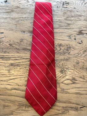 Paul Stuart Red Silk Diagonal Stripe Tie with White Accents
